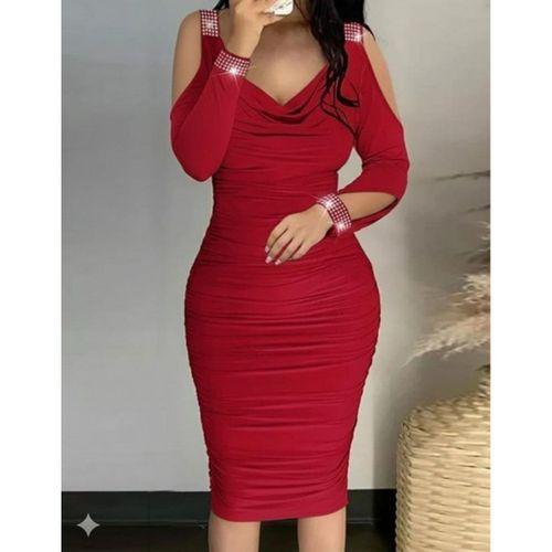 Kadın Omuzlardan Açık Uzun Kollu Taşlı Degaje Yakalı Sandy Midi Elbise