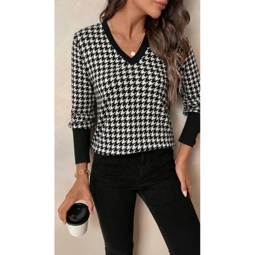 Kadın Uzun Kollu V Yakalı Desenli Süprem Bluz