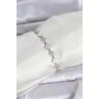 Gümüş Renk Zirkon Taşlı Sıralı Yonca Model Asansörlü Kadın Bileklik