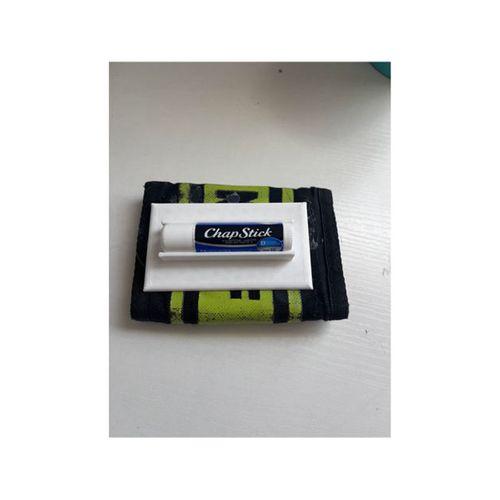 Cüzdan Tip Dudak Nemlendirici Tutucu (Bu ürün Sadece Plastik parçadır - Almadan Önce Soru Sorabilirsiniz)