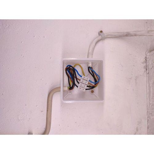 Çıtçıt Kapaklı Şık Elektrik Buat Kutusu (Bu ürün Sadece Plastik parçadır - Almadan Önce Soru Sorabilirsiniz)