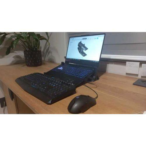 - Laptop Yükseltici (Bu ürün Sadece Plastik parçadır - Almadan Önce Soru Sorabilirsiniz)