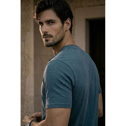 Edgar Regular Fit 3 Düğmeli Pat Flamlı Suprem Kumaş Pis Yaka Erkek T-Shirt - Çam Yeşili