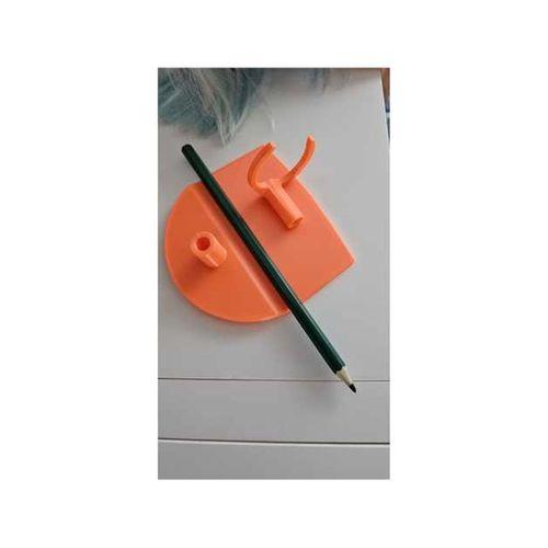 Barbie Extra Kalem Standı (Bu ürün Sadece Plastik parçadır - Almadan Önce Soru Sorabilirsiniz)