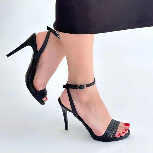 Coze Siyah Topuklu Ayakkabı