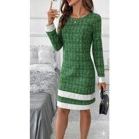 Kadın Uzun Kollu Yuvarlak Yaka Etek Ucu şerit Detaylı Mini Dokuma Elbise