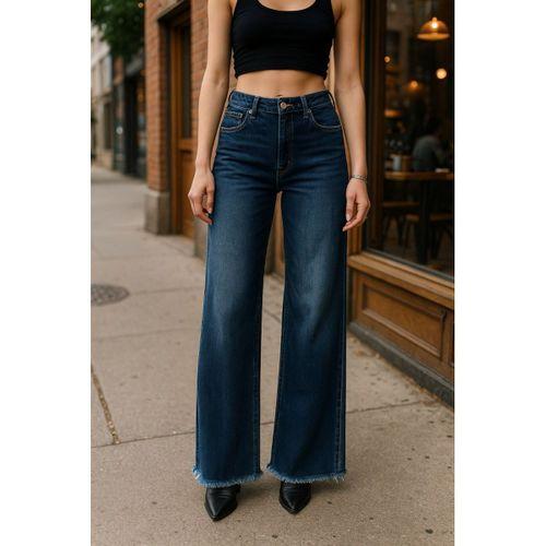 Taş Şerit Detaylı Jean