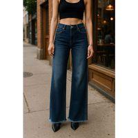 Taş Şerit Detaylı Jean