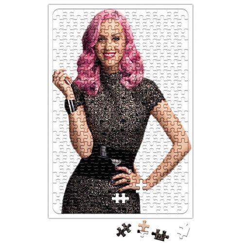 Katy Perry Cabelo Rosa Puzzle 240 Parça Yapboz