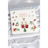 8 Çift Yılbaşı Temalı Kadın Küpe