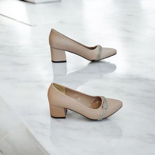 Fiyra 7034 Bej Taşlı 5 cm Kalın Kare Bayan Topuklu Ayakkabı