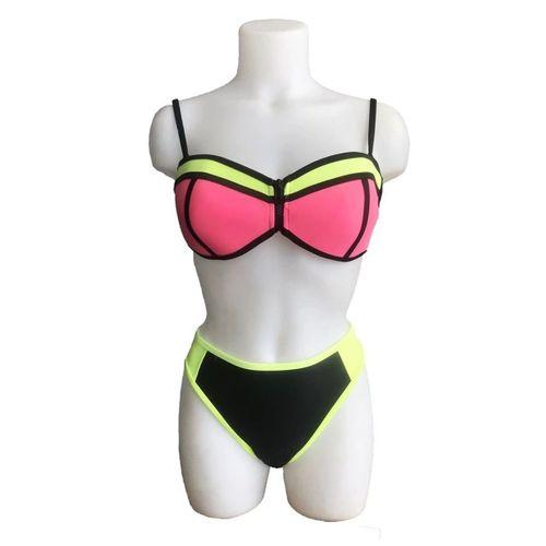 Mila Burgulu Straplez Bikini