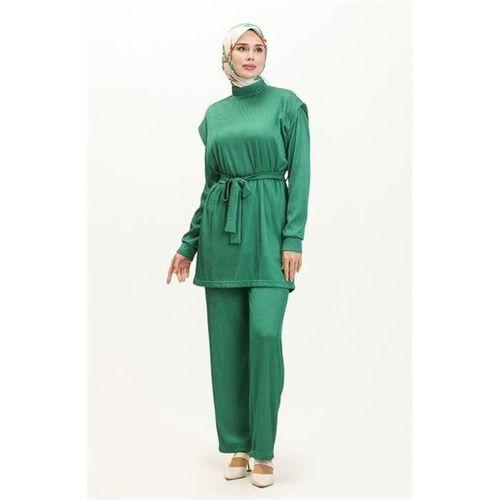 Robby Broş Detaylı Kuşaklı İkili Takım - 71116.111 - Benetton Yeşil