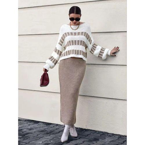 Kadın Uzun Kollu Kayık Yakalı Salaş Triko Bluz Ve Etek Ikili Takım