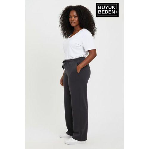 Kadın Büyük Beden Rahat Kesim Paça Reçmeli İnce Eşofman Altı SPR26EAK952