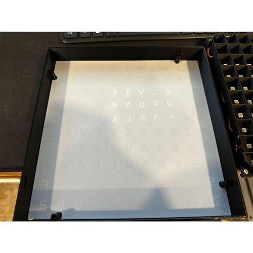 Difüzör Plakası WordClock için (Bu ürün Sadece Plastik parçadır - Almadan Önce Soru Sorabilirsiniz)