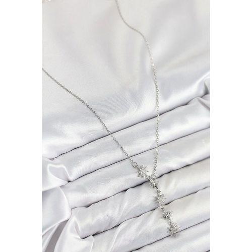 316L Çelik Yıldız Model Gümüş Renk Kadın Kolye