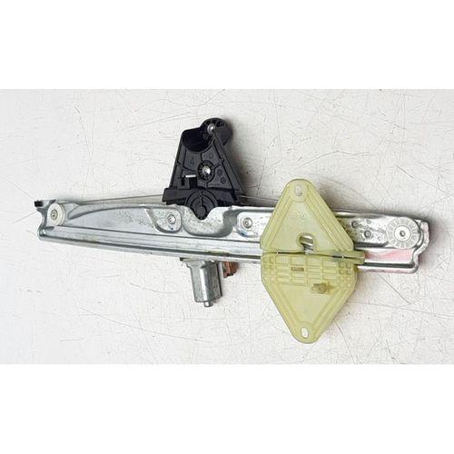 SANDERO 3 SAĞ ÖN KAPI CAM KRİKOSU 807202815R KNA