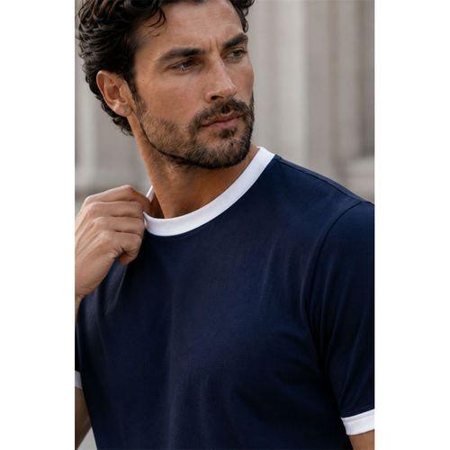 Capra Yaka Kol Biyeli Basic Pamuk Likralı İki İplik Erkek T-Shirt - Lacivert