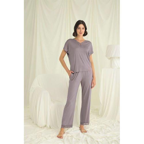 Kısa Kollu V Yakalı Dantelli Pijama Takımı