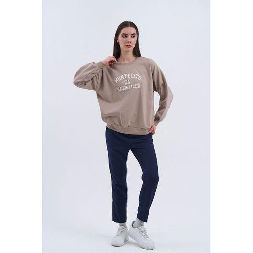 Trend Kadın Şıklığı ve rahatlığı bir arada sunan Sweatshirt.