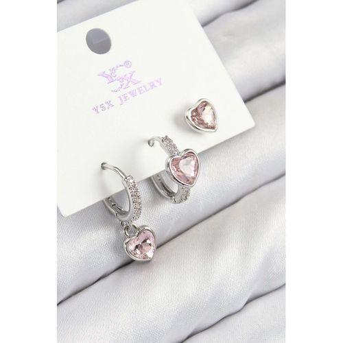 Pirinç Zirkon Taşlı 3'lü Pembe Kalp Model Gümüş Renk Kadın Küpe