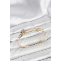 Pirinç Gold Renk Yonca Model Kadın Bileklik