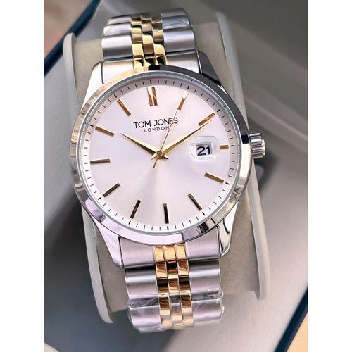 Tom Jones Bileklik Hediyeli Çelik Kordon 3 Atm Suya Dayanıklı 2 Yıl Garantili Erkek Kol Saati 10088.5