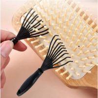 Pratik Saç Fırçası ve Tarak Temizleme Aparatı 2 Adet