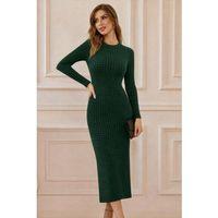 Kadın Uzun Kollu Bisiklet Yaka Taşlı Midi Kadife Elbise