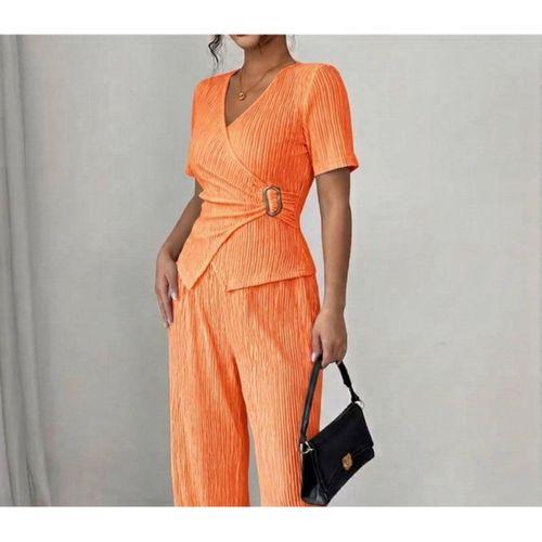 Kadın Toka Detaylı Kruvaze Takım