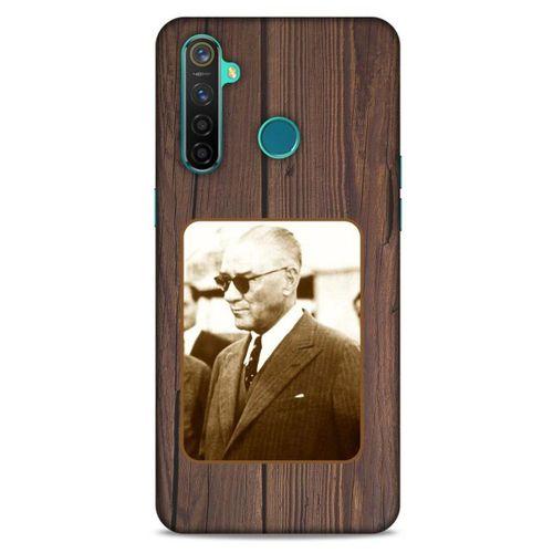 Oppo Realme 5 Pro Kılıf Atatürk (28) Arka Kapak Kahve Tahta