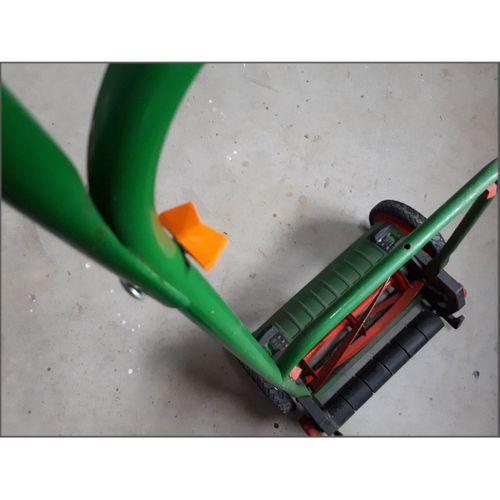 Brill Çim Biçme Biçme M5 Kanat Nutu - 5136741