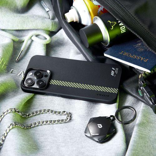 Apple iPhone 15 Pro Max Kılıf M-safe Şarj Özellikli Aramid Fiber Pitaka Tactile Woven Break The Line Kapak