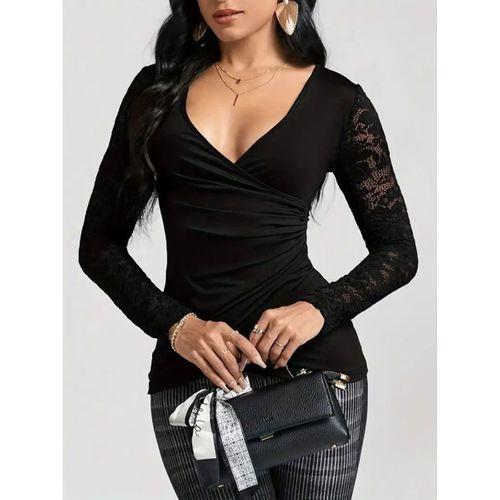 Kadın Uzun Kollu Dantelli Kruvaze Yakalı Yandan Büzgülü Viskon Bluz