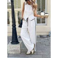 Kadın Kolsuz önü Düğmeli Yelek Ve Pantolon Ikili Takım