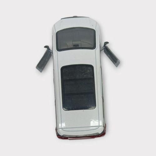 Çek Bırak Metal Araba Sesli Işıklı - Beyaz