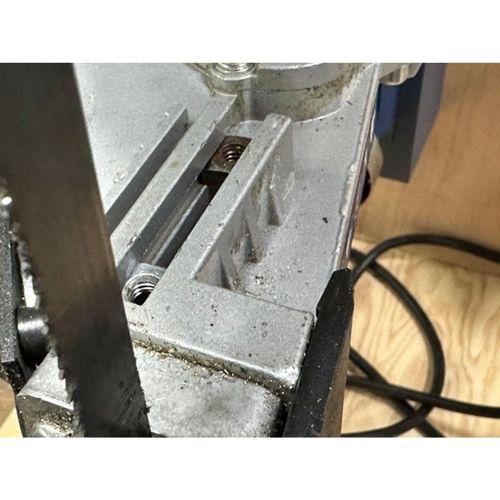 Scheppach MBS 1200 Metal Şerit Testereyi Masa Tipi Şerit Testereye Dönüştürme (Bu ürün Sadece Plastik parçadır - Almadan Önce Soru Sorabilirsiniz)