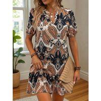 Kadın Kısa Kollu V Yakalı Desenli Kısa Süprem Elbise