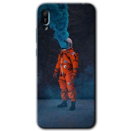 Huawei Y6 2019 Kılıf Baskılı Kapak - Smoke Astronot + 5D Tam Kaplayan Cam