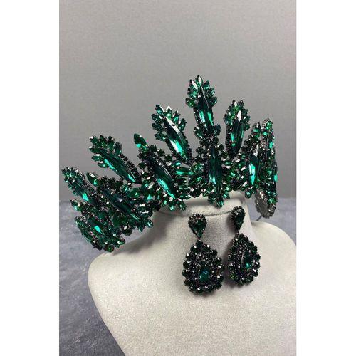 Dalia Yüksek Taşlı Gelin Tacı Mekik Küpe Seti