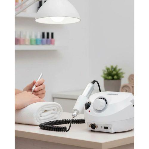 Manikür Pedikür İçin Güçlü Ve Sessiz Tırnak Matkap Makinesi