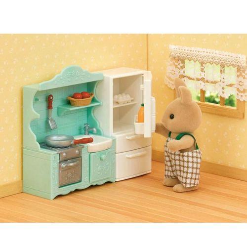 Hızlı araçlar temalı eğitici set ile çocuklar için dikkat ve el becerisi gelişimi