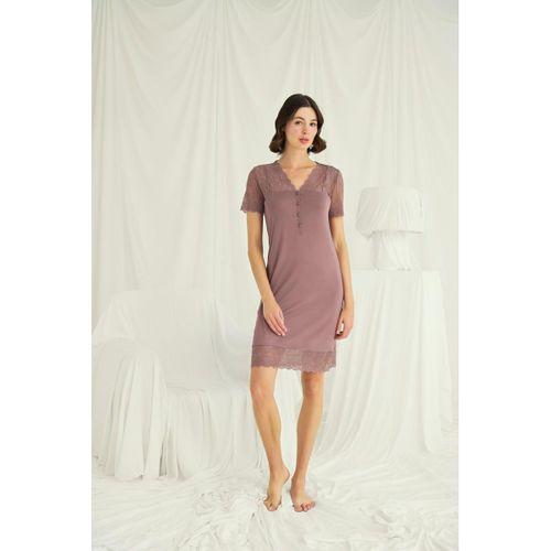 Yakası Kolu Omzu Ve Eteği Dantelli Önü Düğmeli Gecelik