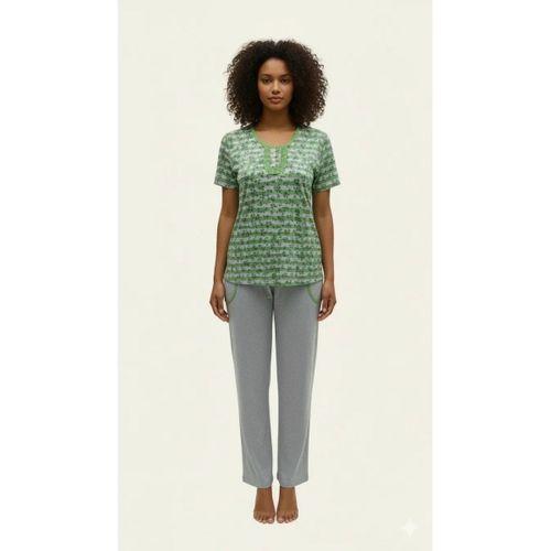 2828 Bayan Pijama Takım