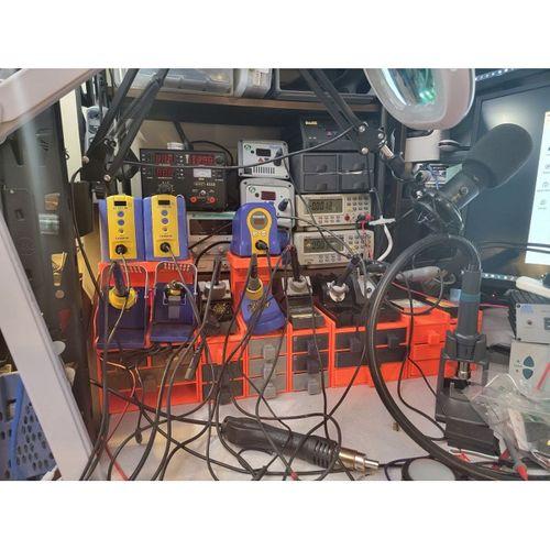 Hakko ve Pace Irons için Çekmeceli Demir Rafı Havalandırma - 5144521