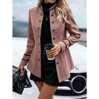 Kadın Uzun Kollu Hakim Yaka Düğme Detaylı Mini Dokuma Ceket