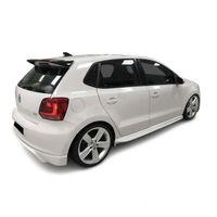 Volkswagen Polo (2010 - 2017) Arası Aero Yan Marşpiyel Seti (VAKUM) Parlak Siyah Boyalıdır