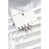 Pirinç Gümüş Renk İncili 925 Ayar Gümüş Çivi Kadın Küpe Seti