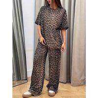 Kadın Kısa Kollu Bisiklet Yaka Iki Iplik Leopar Desenli Bluz Ve Pantolon Ikili Takım